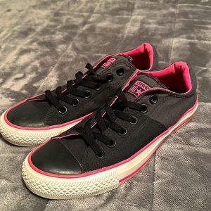 Size 8 Converse